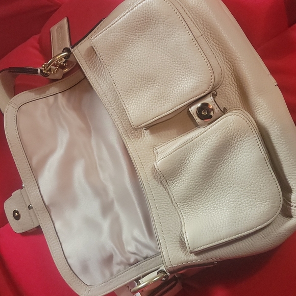 Coach Soft Pebble Collection - Picture 8 of 9